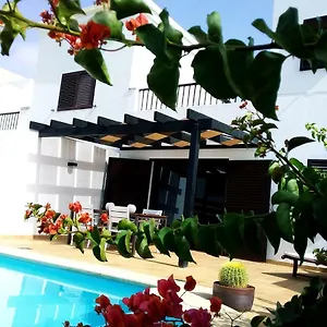 villa-kroka-playa-blanca-lanzarote.in-canary-islands.com/